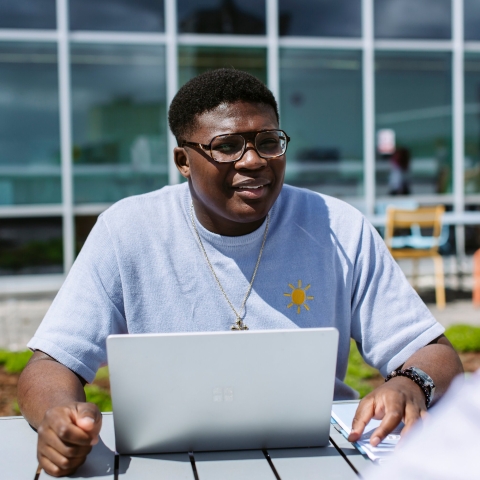 17/05/2021.B-Roll - day 3 ..All Rights Reserved - Helen Yates- T: +44 (0)7790805960.Local copyright law applies to all print & online usage. Fees charged will comply with standard space rates and usage for that country, region or state.