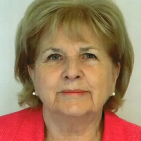 Professor June Purvis (Emeritus)