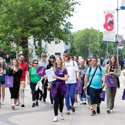 Student ambassador giving a campus walking tour - Open Day 2023