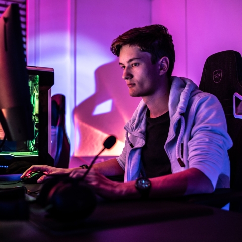 UNSPLASH STOCK PHOTOGRAPHY - FREE TO USE UNDER THE UNSPLASH LICSENSE.