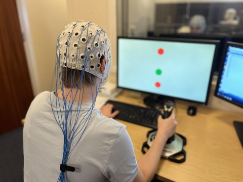 Study participants play the game while researchers measure their brain activity using Eelectroencephalography