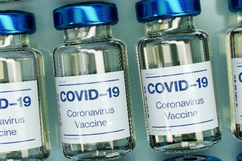 Covid Vaccine - Photo by Daniel Schludi on Unsplash