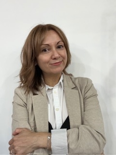 Lisa Sugiura Portrait