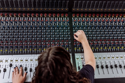 Photo of the digital sound display
CCIXR