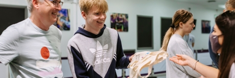 22/09/2021.Open Day - UoP ..All Rights Reserved - Helen Yates- T: +44 (0)7790805960.Local copyright law applies to all print & online usage. Fees charged will comply with standard space rates and usage for that country, region or state.