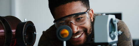 Physics Laboratory Equipment