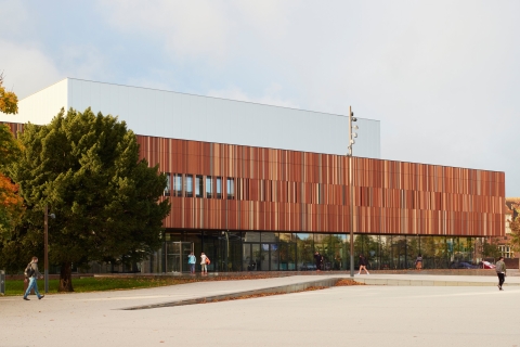 An image of Ravelin Sports Centre taken from the outside.