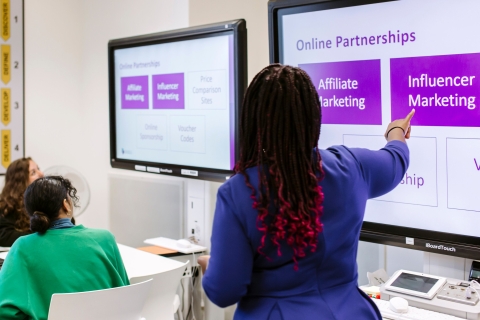 12/05/2021.University of Portsmouth - B Roll - Day One..All Rights Reserved - Helen Yates- T: +44 (0)7790805960.Local copyright law applies to all print & online usage. Fees charged will comply with standard space rates and usage for that country, region or state.