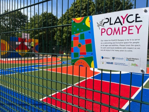  PLAYCE Pompey sign