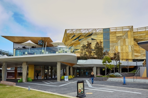 Dual Degree Photos - ECU Campus
Photos supplied by Edith Cowan University in Australia.