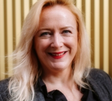 Lorraine Hope Portrait