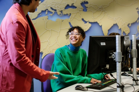 12/05/2021.University of Portsmouth - B Roll - Day One..All Rights Reserved - Helen Yates- T: +44 (0)7790805960.Local copyright law applies to all print & online usage. Fees charged will comply with standard space rates and usage for that country, region or state.