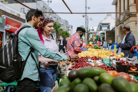 Walthamstow photoshoot - March 2022 Students it fruit stall